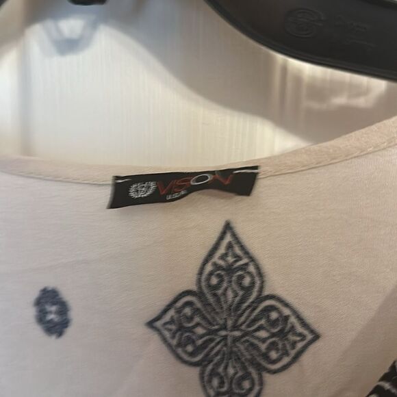 Easy To Love Beige Mandala BabyDoll Top 2Xlarge NWT - Picture 2 of 8